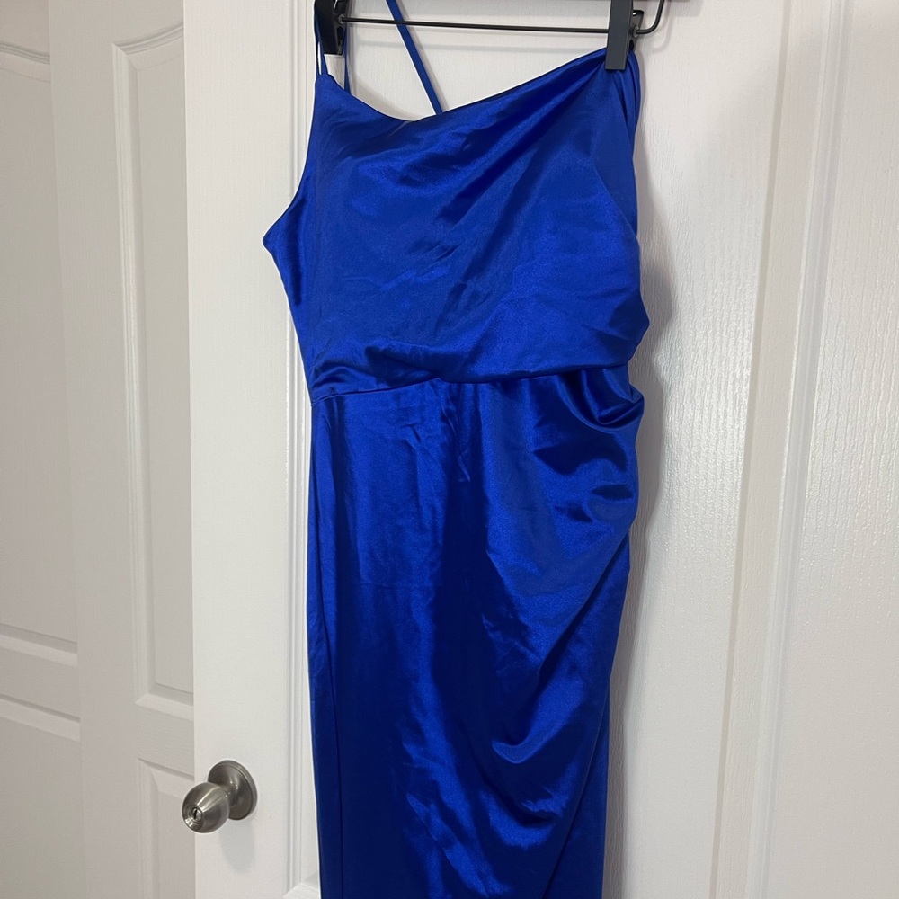 SHEIN Love and Lemonade One Shoulder Formal Dress - Picture 6 of 10